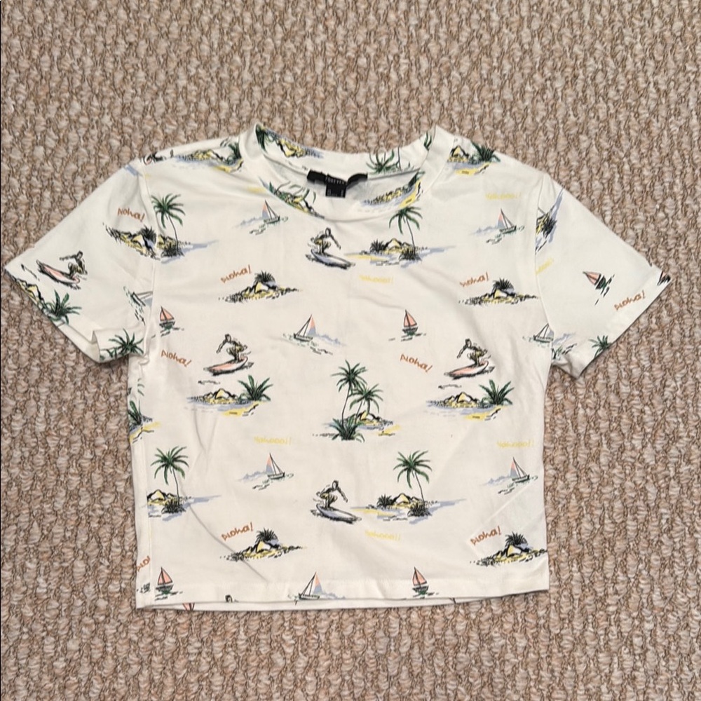 Forever 21 Hawaii Short Sleeve Crop